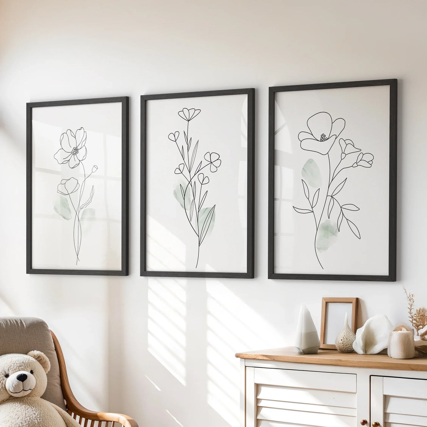 Modern Botanical Line Art Decor. 3 Piece Floral Print Set