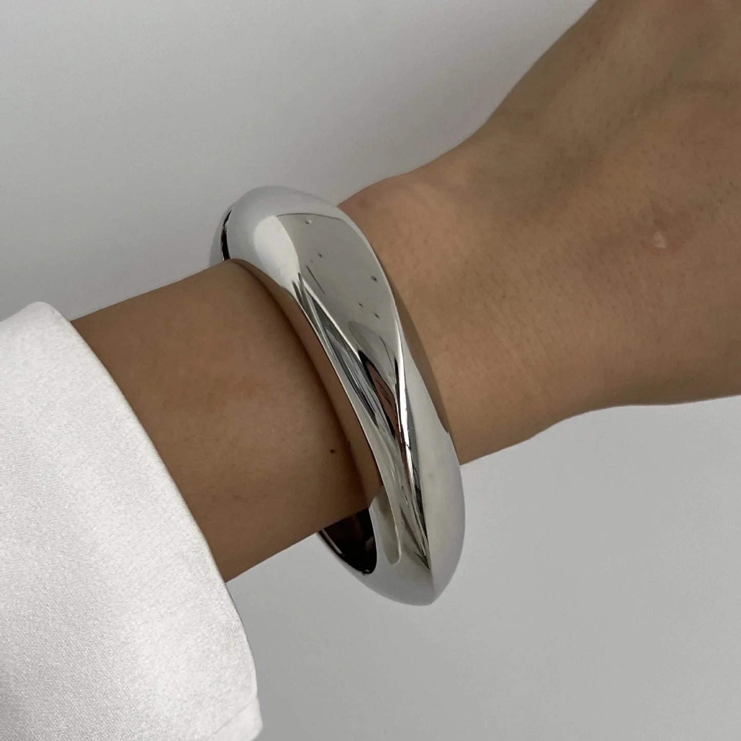 Vintage Punk Quartz Cuff Bangles | Geometric Metal Bracelets for Women and Men