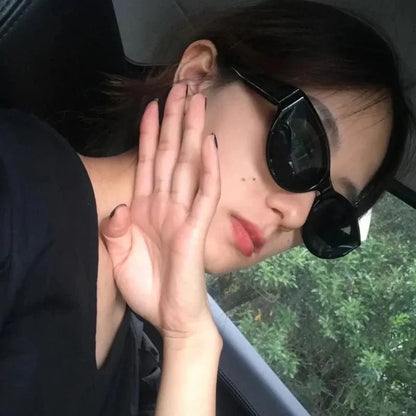 Women’s Small Cat Eye Sunglasses | Vintage Oval Fashion Shades with Mirror Lenses